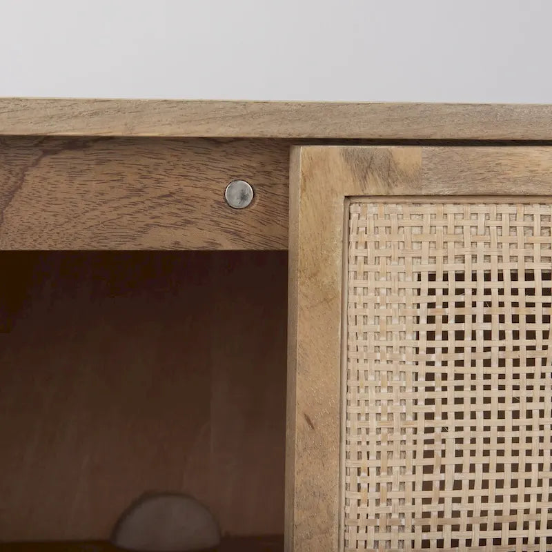 Mobiletto decorativo in legno massello di mango marrone chiaro con ante in canna