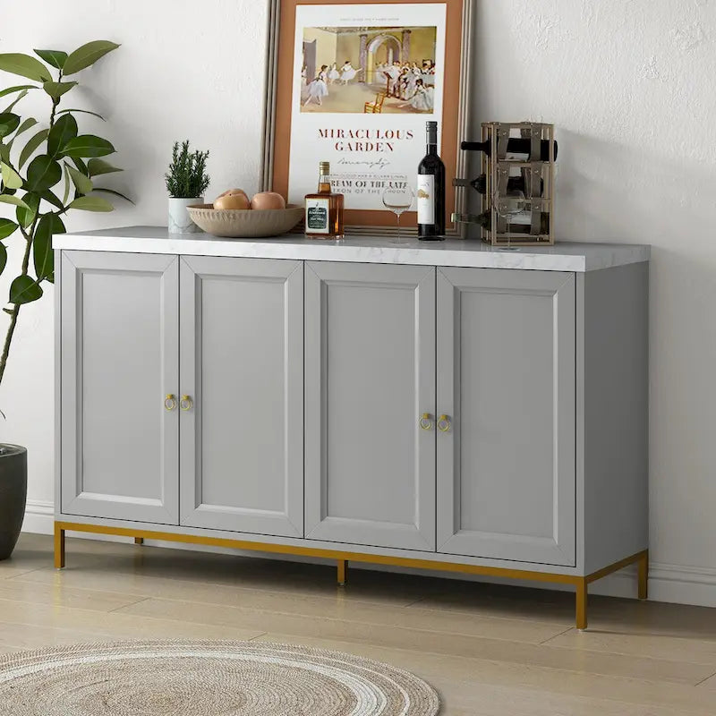 Modernes Sideboard mit vier Türen und Marmorimitat-Oberseite